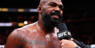 Tyron Woodley tiết lộ cách Jon Jones có thể rời UFC để đấu Francis Ngannou